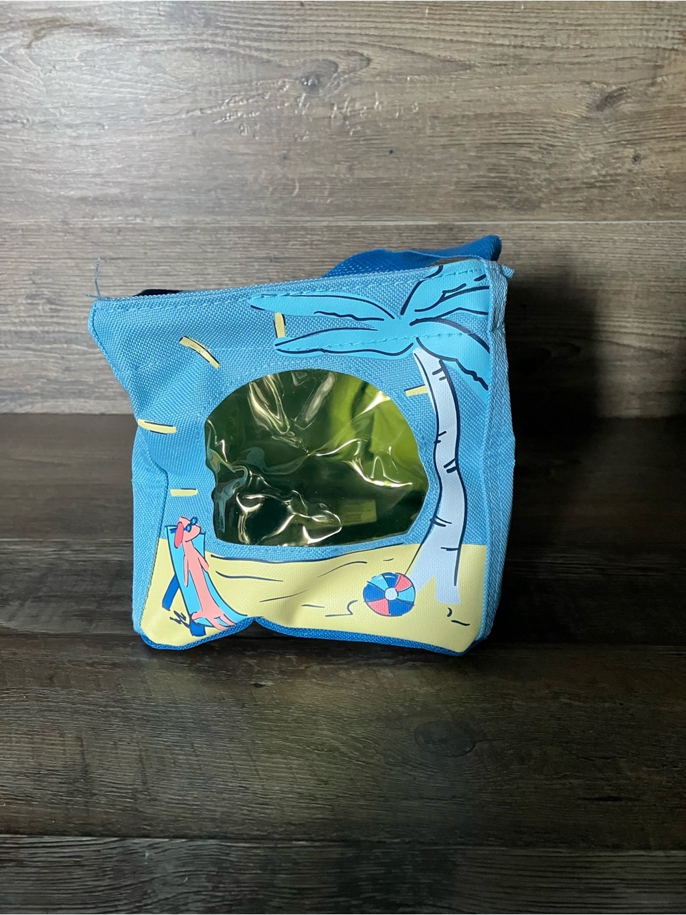 Thirty one littles carry along “dog day”